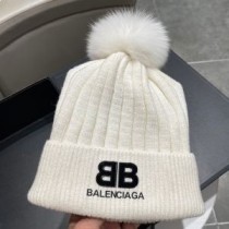 Balenciaga BB Logo Knitted Hat In White