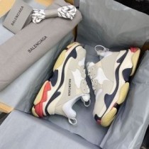 Balenciaga Triple S Sneakers Unisex Multi-Patches Leather And Mesh Grey/White