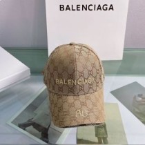 Șapcă Balenciaga Hacker Allover Logo Macro În Kaki