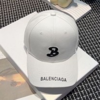 Balenciaga Tek B Logolu Beyaz Beyzbol Şapkası