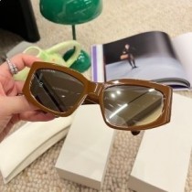 Balenciaga BB0321 Bossy Cat Güneş Gözlüğü Kahverengi