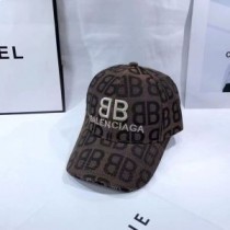 Balenciaga Double B Allover Logolu Kahverengi Şapka