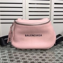 Dana Derisi Pembe Balenciaga Sling Çanta