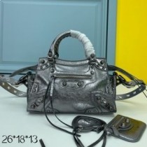 Balenciaga XS Neo Cagole El Çantası Kuzu Derisi Gri