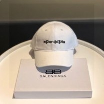 Balenciaga Klasická Baseballová čepice V Bílé