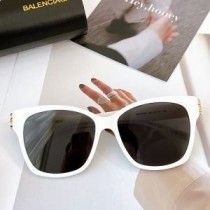 Balenciaga BB0102SA Dynasty čtvercové sluneční brýle v bílé barvě