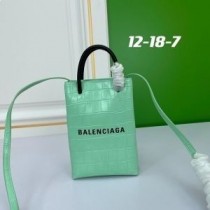 Balenciaga Mini držák telefonu na nákupy v krokodýlí embosované kůži zelené