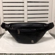 Balenciaga B Balíček na opasek z teletiny černé