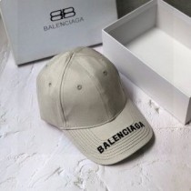 Balenciaga Vyšívaná čepice Bavlna V Bílé