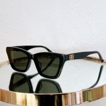 Čtvercové sluneční brýle Balenciaga BB5129 Dynasty v černé/zlaté barvě