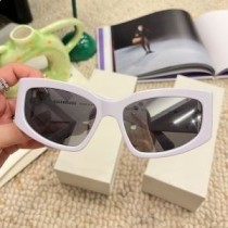 Sluneční brýle Balenciaga BB0321 Bossy Cat v bílé barvě