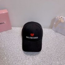 Balenciaga Srdce Vyšívaná Baseballová čepice v černé barvě