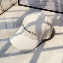 Balenciaga Bal.com Brodeerattu Lippalakki Puuvilla Valkoinen