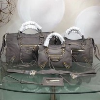 Balenciaga Klassisch City Schultertasche Aus Ziegenleder Mit Kanten Grau