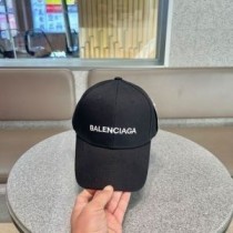 Balenciaga – Klassische schwarze Kappe mit Logostickerei