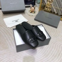Balenciaga Cosy BB Pantoletten Damen Glattes Kalbsleder Schwarz