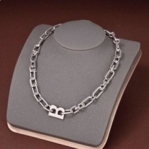 Balenciaga – Schmale Halskette mit B-Kette in Silber