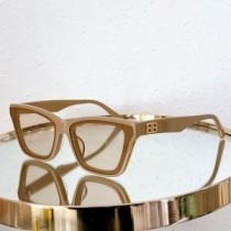 Balenciaga – BB5129 – Dynasty – Eckige Sonnenbrille in Aprikose