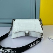 Balenciaga XS Downtown Schultertasche Mit Kette Aus Krokodilgeprägtem Leder Weiß