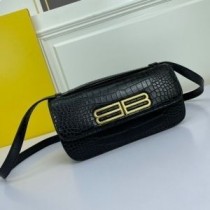 Balenciaga Medium Gossip Väska I Krokodilpräglat Läder Svart