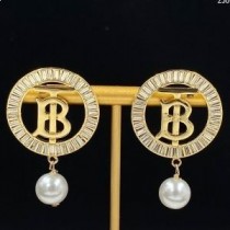 Balenciaga Force B pärlörhängen i guld