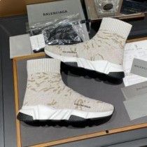 Balenciaga Speed Scarpe da ginnastica unisex a righe in maglia Beige