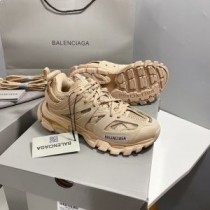 Balenciaga Glow In The Dark Track Scarpe da ginnastica Unisex In Pelle E Mesh Kaki