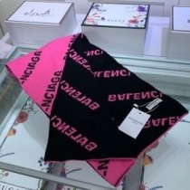 Sciarpa Balenciaga con logo allover in rosa