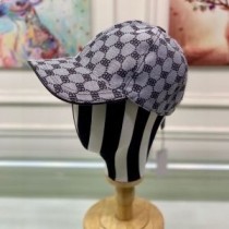 Boné de beisebol Balenciaga Hacker Allover Logo BB em cinza