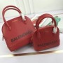 Bolsa Balenciaga Ville em couro granulado vermelho