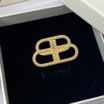 Balenciaga BB Pearls Broche I Guld