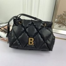 Mála Flap Balenciaga B I Leathar Nappa Cuilteáilte Dubh