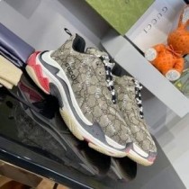 Sneakers Balenciaga Triple S Lógó Monogram Unisex And GG Supreme Beige/Bán