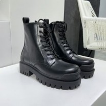 Balenciaga Strike čizme na vezanje Ženske teleće kože Crne