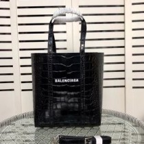 バレンシアガ XS エブリデイ トート クロコダイル エンボスレザー ブラック
