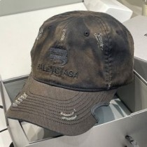 Čiapka s logom Balenciaga 3B v čiernej farbe