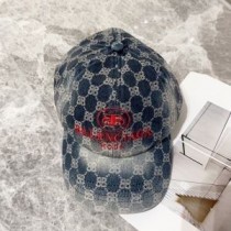 Bejzbalová čiapka Balenciaga Allover Logo BB Mode v modrej farbe