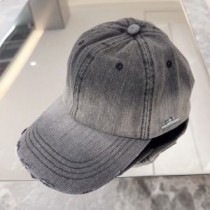 Baseballová šiltovka s logom Balenciaga Metal BB Denim v šedej farbe