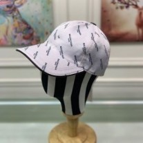 Balenciaga 올오버 로고 시티 파리 캡 화이트 색상