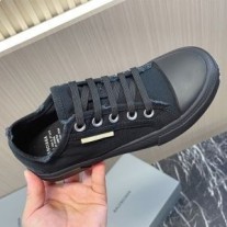 발렌시아가 파리 로우탑 스니커즈 유니섹스 캔버스 블랙
