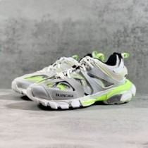 Balenciaga 트랙 스니커즈 남녀공용 메탈릭 가죽 및 메쉬 그린