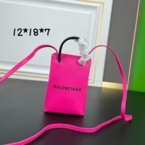 사피아노 송아지 가죽 로즈 소재의 Balenciaga 미니 쇼핑 휴대폰 홀더