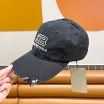 Balenciaga BB Heavy Piercing Cap, bawełniana, w kolorze czarnym
