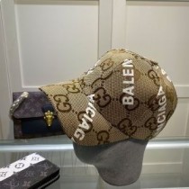 Czapka z daszkiem Balenciaga Allover Logo w kolorze brązowym