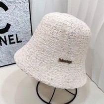 Balenciaga Dzianinowy Kapelusz typu Bucket w kolorze białym