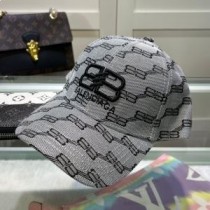 Gorra gris con logo BB bordado en toda la prenda de Balenciaga