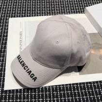 Gorra Balenciaga De Algodón Con Logo Bordado En Gris/Negro