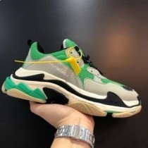 Balenciaga Baskets Triple S Unisexe Cuir Et Mesh Gris/Vert