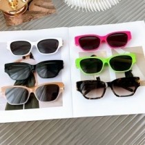 Balenciaga BB0078S Lunettes de soleil rectangulaires en acétate avec logo BB