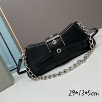 Balenciaga Petit Sac Porté Epaule Lindsay Avec Bandoulière En Cuir De Veau Lisse Brillant Noir